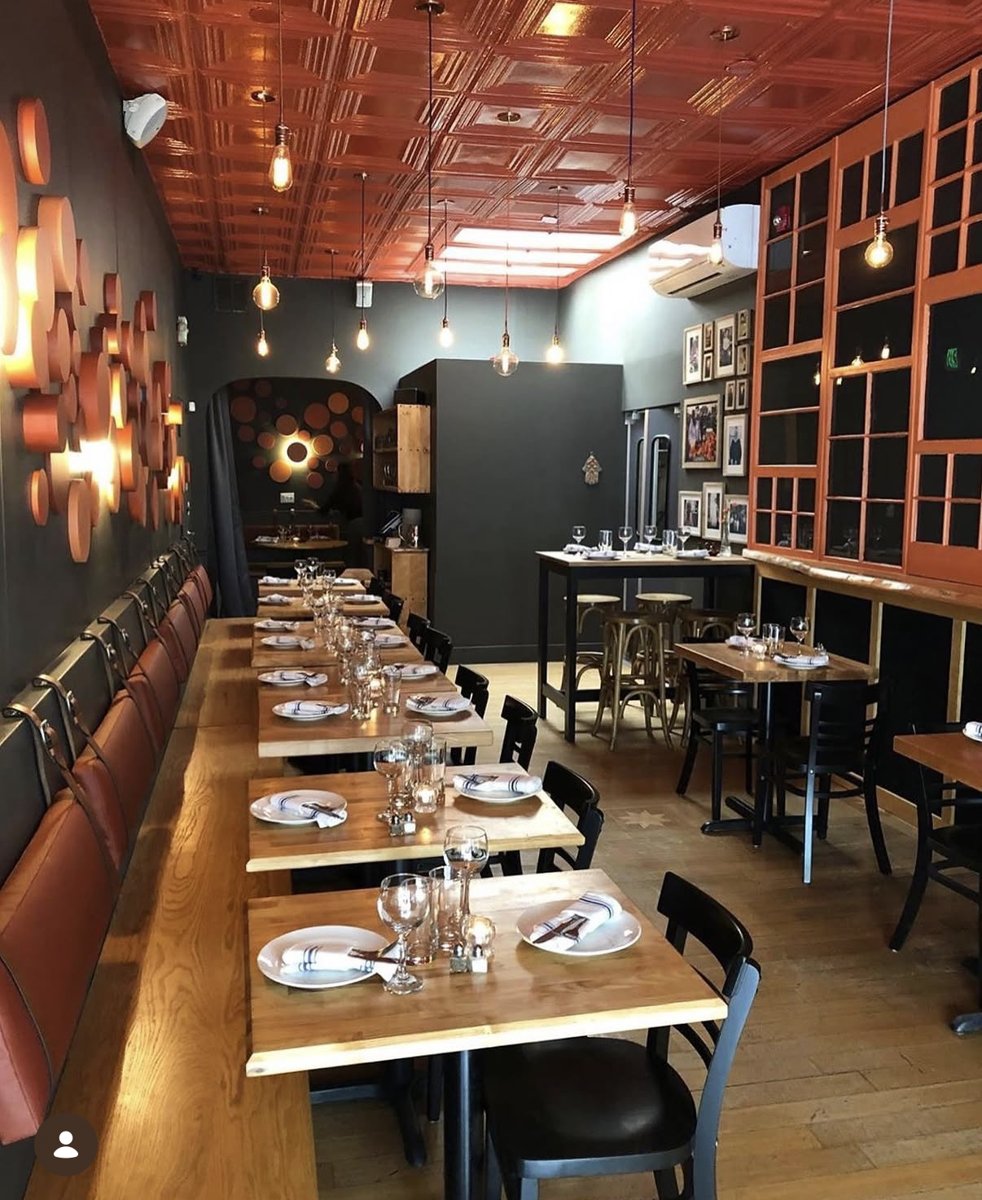Dining room at Mishmish