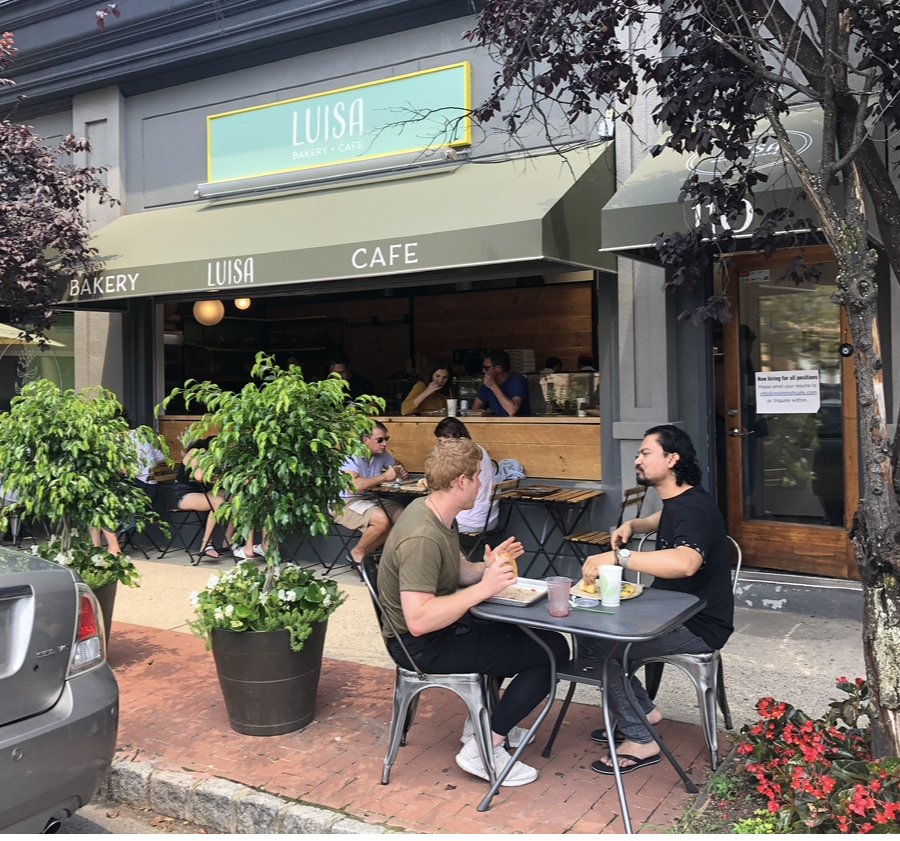 Street-side Café Luisa